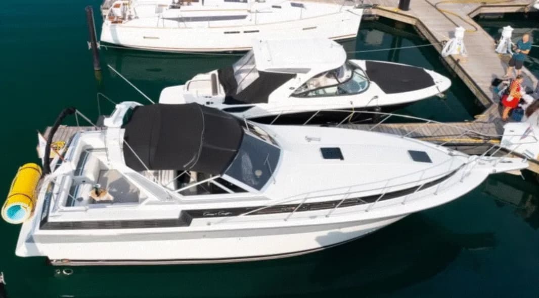 Private 44ft motor yacht charter on Lake Michigan
