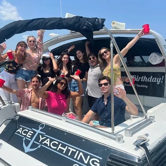 Birthday party yacht cruise on Lake Michigan, Chicago