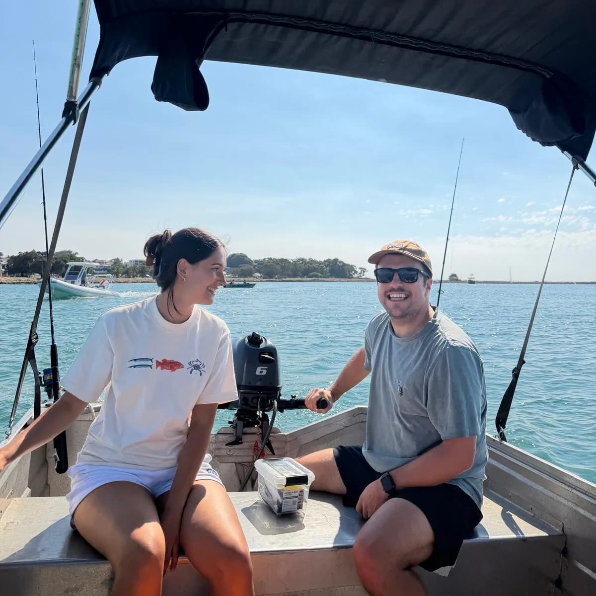 Self-drive 3-seat dinghy hire in Shark Bay