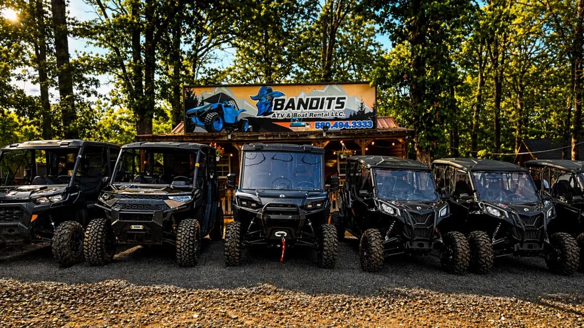 Street legal UTV rental in Broken Bow